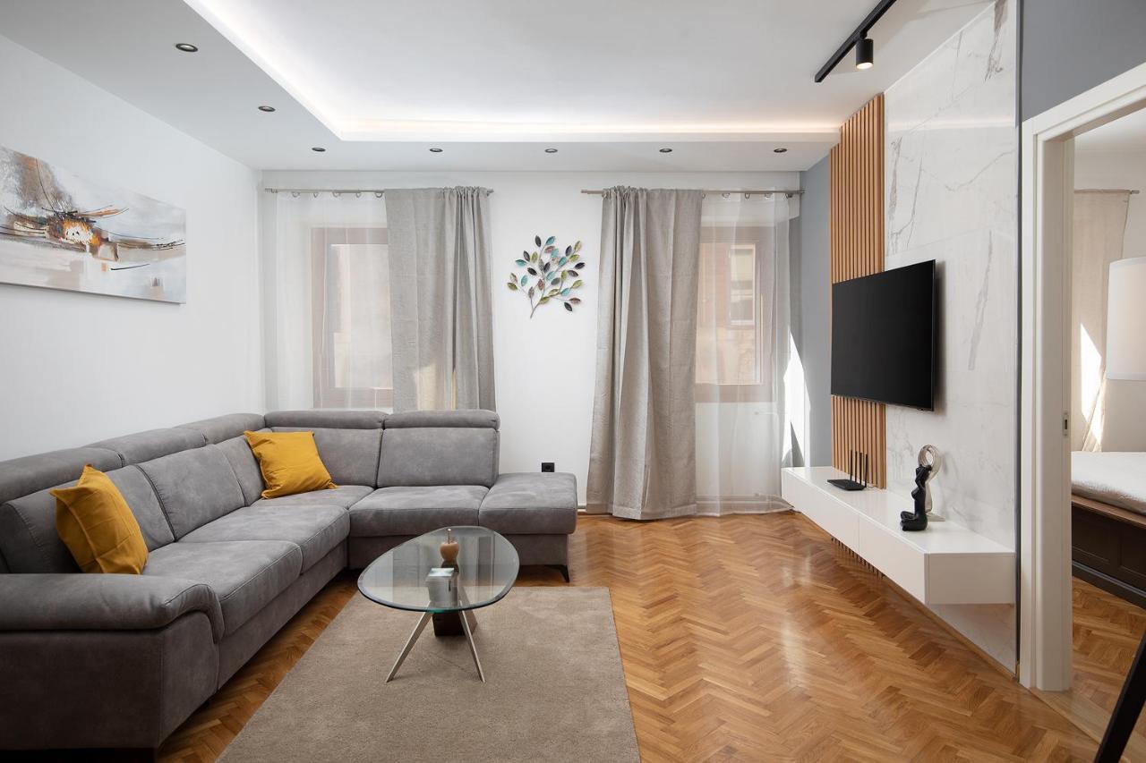 Sena Luxury Apartments Pula Exteriör bild